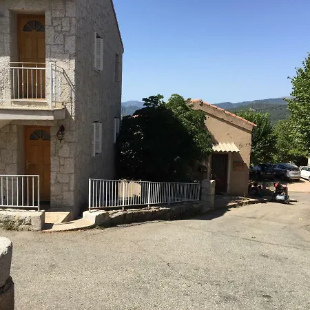U Paesu Apartment *