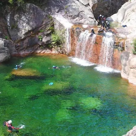 アパート U Paesu ゾンザ